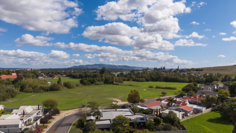 2 Bedroom Property for Sale in Berg En Dal Western Cape
